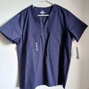 NWT White Swan Unisex Scrub Top size Medium